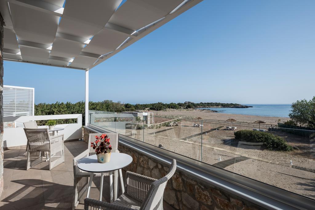 Cedar Bay Beachside Villas Palaiochora Exterior foto